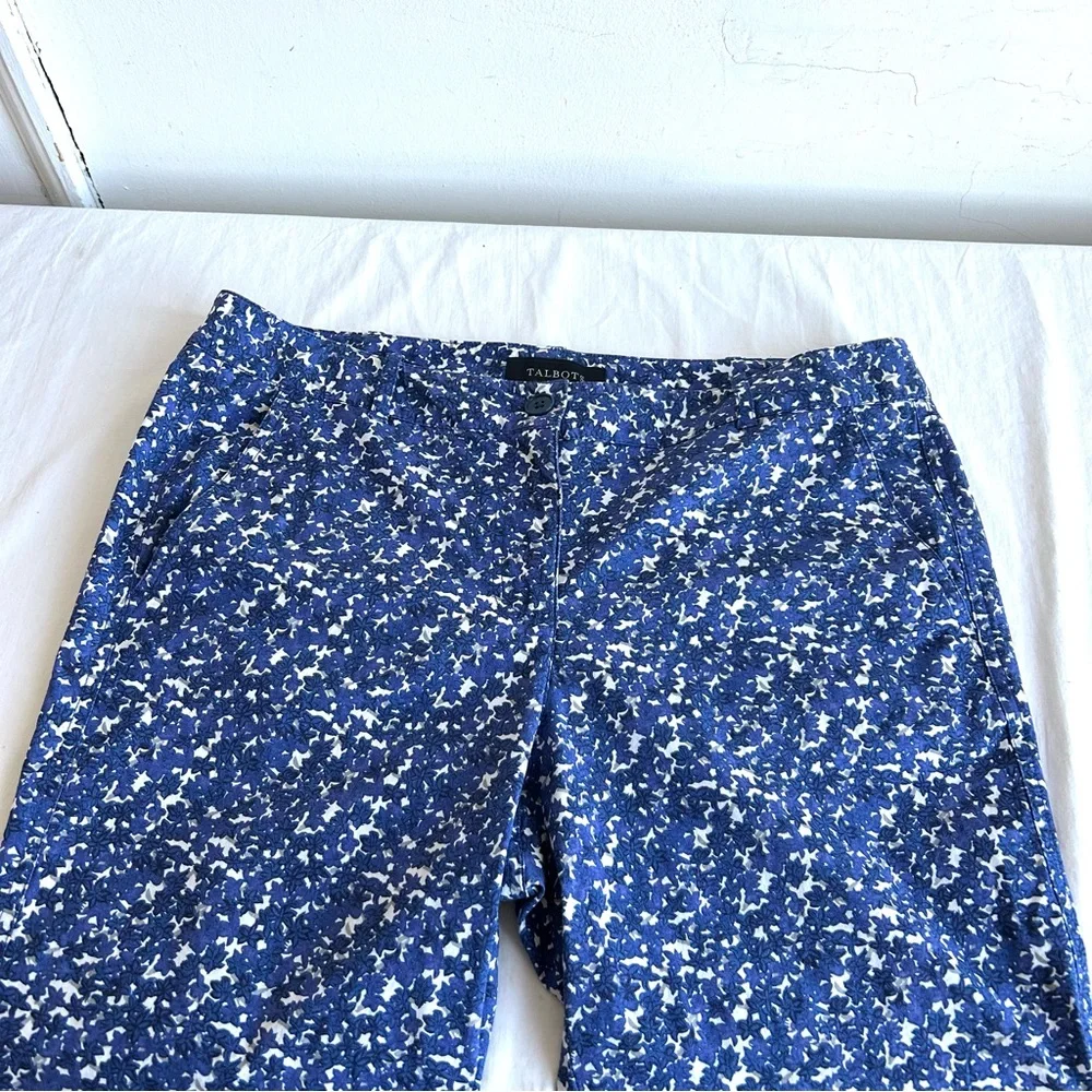 Talbot' Floral Signature Capris Pants - Picture 2 of 15
